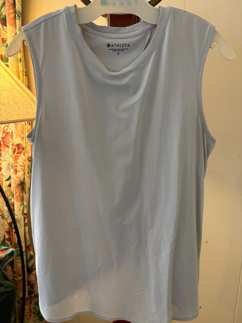 Gray Athleta Nylon Exercise Drape Back Tank Top Sz Small